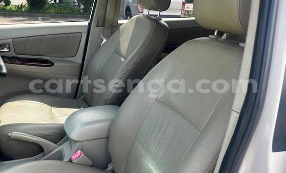 Buy Used Toyota Innova White Car in Manzini in Manzini Buy Used Toyota Innova White Car in Manzini in Manzini