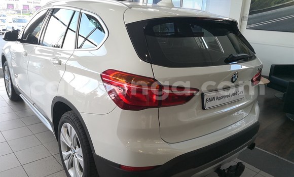 Acheter Occasion Voiture BMW X1 Blanc à Big Bend, Lubombo District Acheter Occasion Voiture BMW X1 Blanc à Big Bend, Lubombo District
