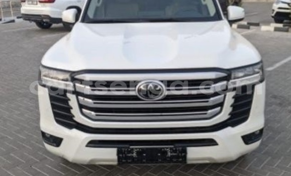 Buy Used Toyota Land Cruiser White Car in Tjaneni in Lubombo District