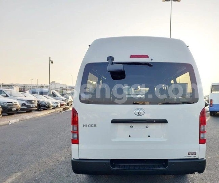 Big with watermark toyota hiace hhohho mondi 29889