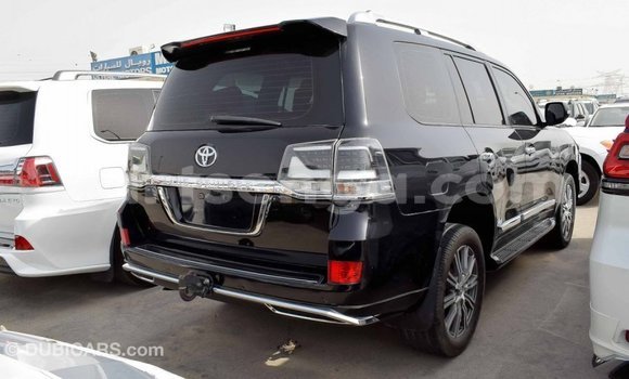 Nunua Imported Toyota Land Cruiser Black Gari ndani ya Import - Dubai nchini Hhohho Nunua Imported Toyota Land Cruiser Black Gari ndani ya Import - Dubai nchini Hhohho