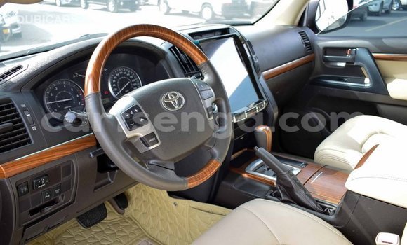 Buy Import Toyota Land Cruiser Other Car in Import - Dubai in Hhohho Buy Import Toyota Land Cruiser Other Car in Import - Dubai in Hhohho