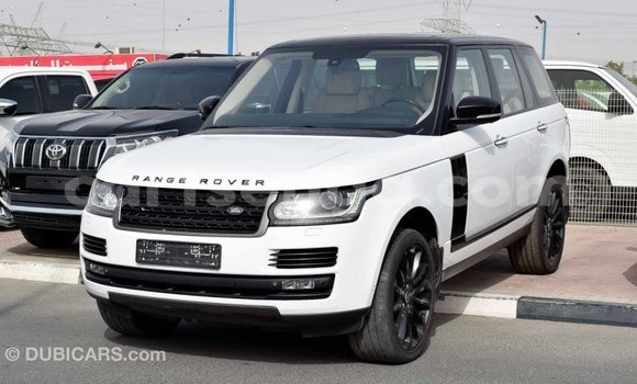 Buy Import Land Rover Range Rover White Car in Import - Dubai in Hhohho Buy Import Land Rover Range Rover White Car in Import - Dubai in Hhohho