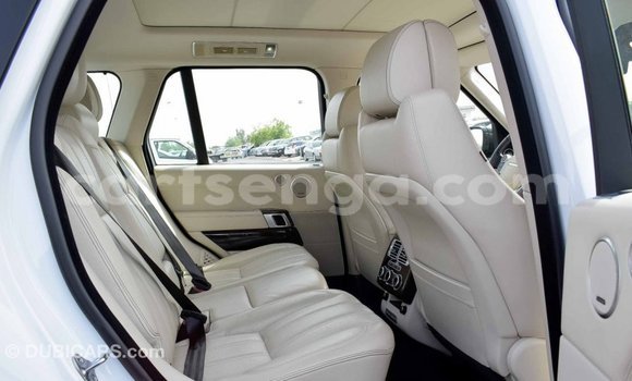 Buy Import Land Rover Range Rover White Car in Import - Dubai in Hhohho Buy Import Land Rover Range Rover White Car in Import - Dubai in Hhohho