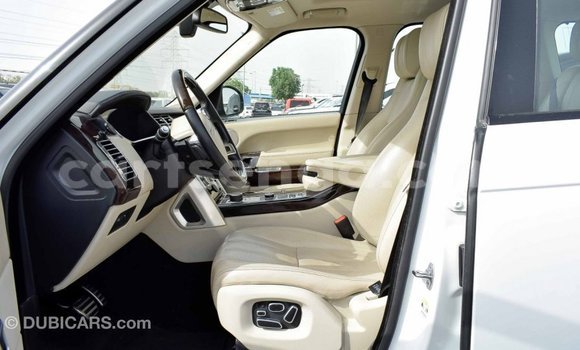 Buy Import Land Rover Range Rover White Car in Import - Dubai in Hhohho Buy Import Land Rover Range Rover White Car in Import - Dubai in Hhohho
