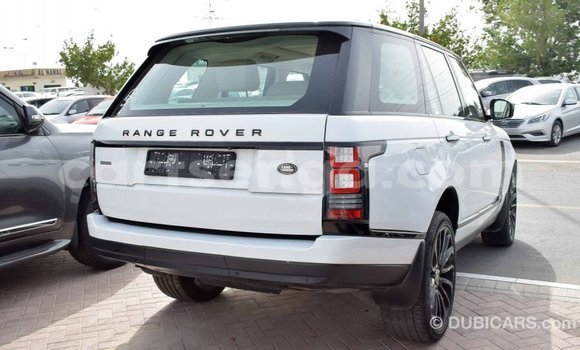 Buy Import Land Rover Range Rover White Car in Import - Dubai in Hhohho Buy Import Land Rover Range Rover White Car in Import - Dubai in Hhohho