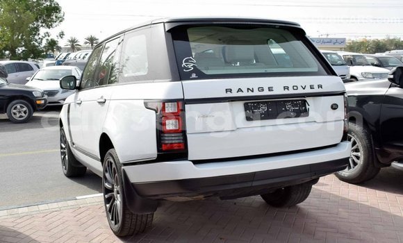 Buy Import Land Rover Range Rover White Car in Import - Dubai in Hhohho Buy Import Land Rover Range Rover White Car in Import - Dubai in Hhohho