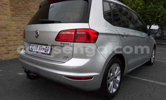 Buy Used Volkswagen Golf Silver Car in Bhunya in Manzini Buy Used Volkswagen Golf Silver Car in Bhunya in Manzini