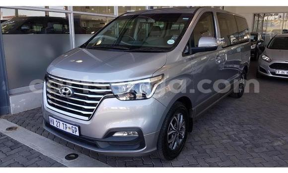 Buy Used Hyundai H1 Silver Car in Manzini in Manzini Buy Used Hyundai H1 Silver Car in Manzini in Manzini