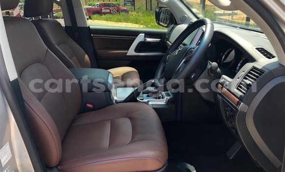 Acheter Occasion Voiture Toyota Land Cruiser Blanc à Manzini, Manzini Acheter Occasion Voiture Toyota Land Cruiser Blanc à Manzini, Manzini
