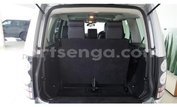 Buy Used Land Rover Discovery Silver Car in Manzini in Manzini Buy Used Land Rover Discovery Silver Car in Manzini in Manzini