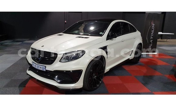 Acheter Occasion Voiture BMW New Class Blanc à Manzini, Manzini Acheter Occasion Voiture BMW New Class Blanc à Manzini, Manzini