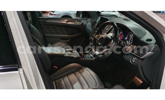 Acheter Occasion Voiture BMW New Class Blanc à Manzini, Manzini Acheter Occasion Voiture BMW New Class Blanc à Manzini, Manzini