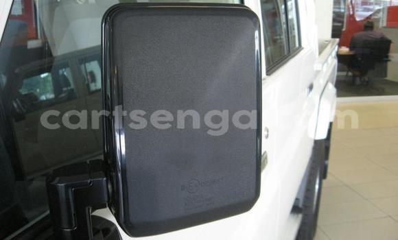 Nunua Ilio tumika Toyota Land Cruiser White Gari ndani ya Big Bend nchini Lubombo Nunua Ilio tumika Toyota Land Cruiser White Gari ndani ya Big Bend nchini Lubombo