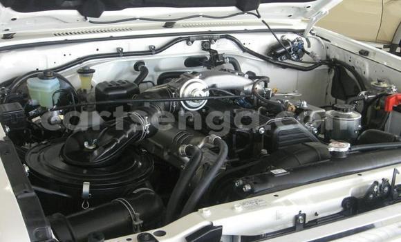 Nunua Ilio tumika Toyota Land Cruiser White Gari ndani ya Big Bend nchini Lubombo Nunua Ilio tumika Toyota Land Cruiser White Gari ndani ya Big Bend nchini Lubombo