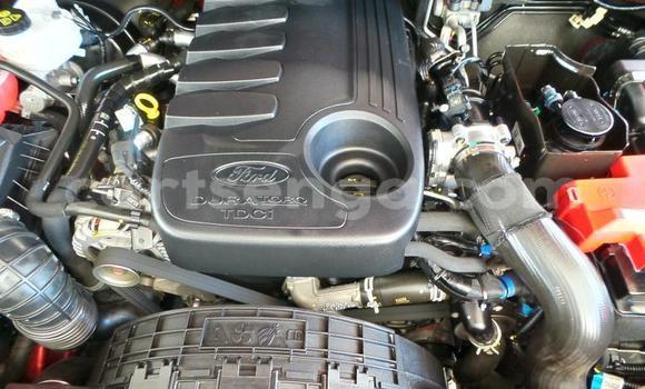 Acheter Occasion Voiture Ford Everest Rouge à Big Bend, Lubombo Acheter Occasion Voiture Ford Everest Rouge à Big Bend, Lubombo