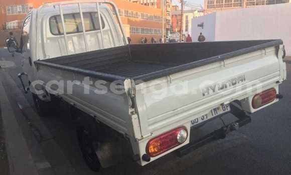 Buy Used Hyundai H200 White Truck in Mbabane in Manzini Buy Used Hyundai H200 White Truck in Mbabane in Manzini