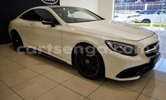Acheter Occasion Voiture Mercedes‒Benz C–Class Blanc à Big Bend, Lubombo Acheter Occasion Voiture Mercedes‒Benz C–Class Blanc à Big Bend, Lubombo