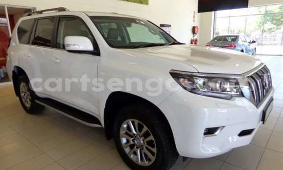 Acheter Occasion Voiture Toyota Land Cruiser Prado Blanc à Big Bend, Lubombo Acheter Occasion Voiture Toyota Land Cruiser Prado Blanc à Big Bend, Lubombo