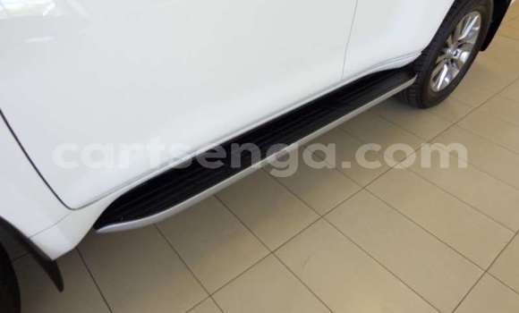 Acheter Occasion Voiture Toyota Land Cruiser Prado Blanc à Big Bend, Lubombo Acheter Occasion Voiture Toyota Land Cruiser Prado Blanc à Big Bend, Lubombo