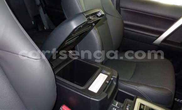 Acheter Occasion Voiture Toyota Land Cruiser Prado Blanc à Big Bend, Lubombo Acheter Occasion Voiture Toyota Land Cruiser Prado Blanc à Big Bend, Lubombo