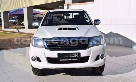 Buy Used Toyota Hilux White Car in Big Bend in Lubombo Buy Used Toyota Hilux White Car in Big Bend in Lubombo