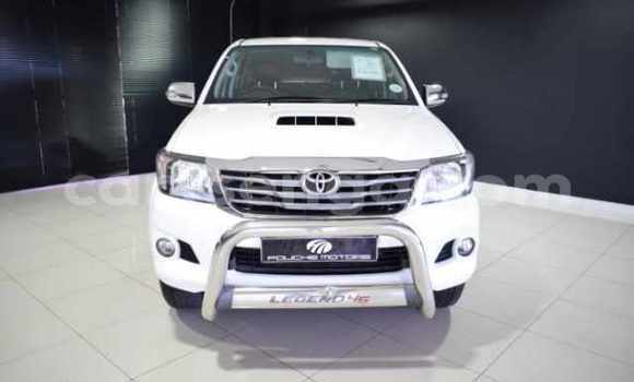 Acheter Occasion Voiture Toyota Hilux Blanc à Big Bend, Lubombo Acheter Occasion Voiture Toyota Hilux Blanc à Big Bend, Lubombo