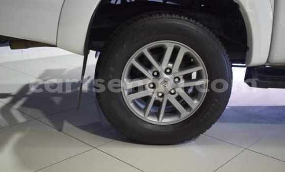 Acheter Occasion Voiture Toyota Hilux Blanc à Big Bend, Lubombo Acheter Occasion Voiture Toyota Hilux Blanc à Big Bend, Lubombo