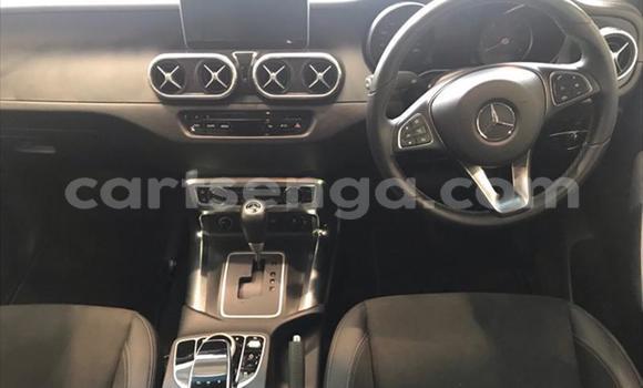 Nunua Ilio tumika Mercedes‒Benz X-klasse Concept Silver Gari ndani ya Big Bend nchini Lubombo Nunua Ilio tumika Mercedes‒Benz X-klasse Concept Silver Gari ndani ya Big Bend nchini Lubombo