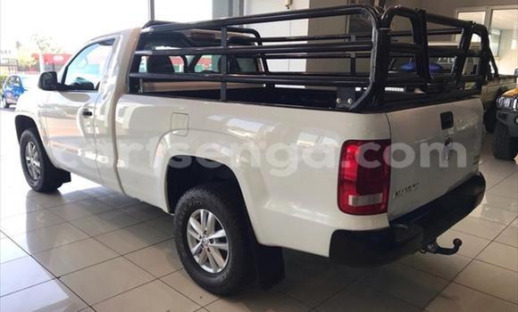 Buy Used Volkswagen Amarok White Car in Big Bend in Lubombo Buy Used Volkswagen Amarok White Car in Big Bend in Lubombo
