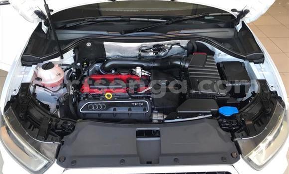 Acheter Occasion Voiture Audi Q5 Blanc à Big Bend, Lubombo Acheter Occasion Voiture Audi Q5 Blanc à Big Bend, Lubombo