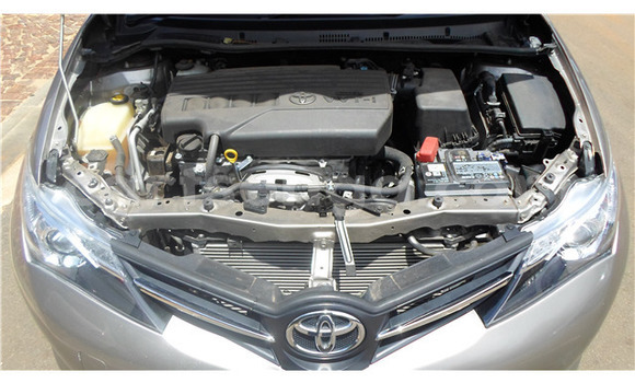 Buy Used Toyota Auris Silver Car in Mbabane in Manzini Buy Used Toyota Auris Silver Car in Mbabane in Manzini
