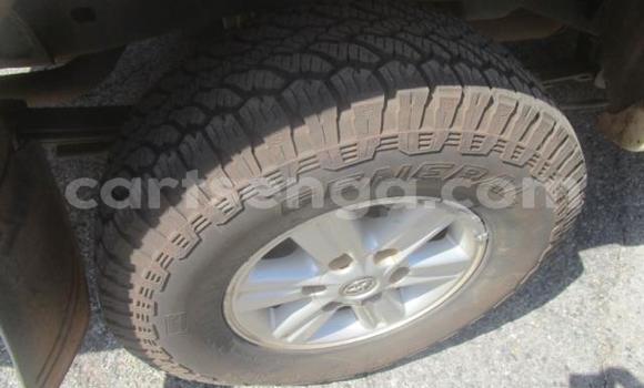 Nunua Ilio tumika Toyota Hilux White Gari ndani ya Manzini nchini Manzini Nunua Ilio tumika Toyota Hilux White Gari ndani ya Manzini nchini Manzini