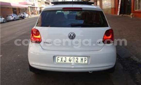 Acheter Occasion Voiture Volkswagen Polo Blanc à Mbabane, Manzini Acheter Occasion Voiture Volkswagen Polo Blanc à Mbabane, Manzini