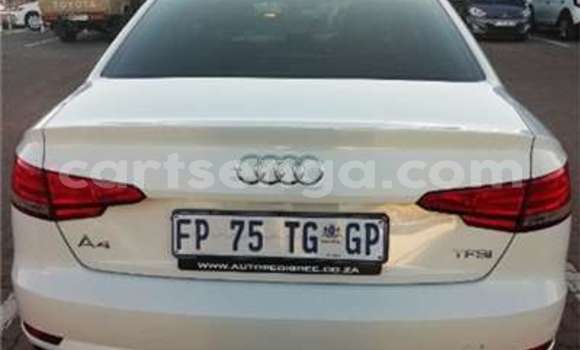Acheter Occasion Voiture Audi A4 Blanc à Mbabane, Manzini Acheter Occasion Voiture Audi A4 Blanc à Mbabane, Manzini