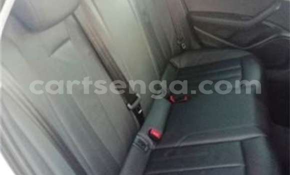 Acheter Occasion Voiture Audi A4 Blanc à Mbabane, Manzini Acheter Occasion Voiture Audi A4 Blanc à Mbabane, Manzini