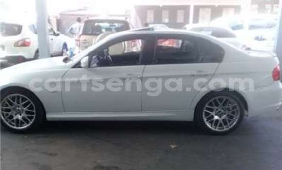 Acheter Occasion Voiture BMW 3–Series Blanc à Mbabane, Manzini Acheter Occasion Voiture BMW 3–Series Blanc à Mbabane, Manzini