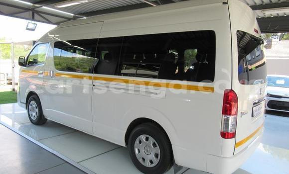 Acheter Occasion Voiture Toyota Hiace Blanc à Mbabane, Manzini Acheter Occasion Voiture Toyota Hiace Blanc à Mbabane, Manzini