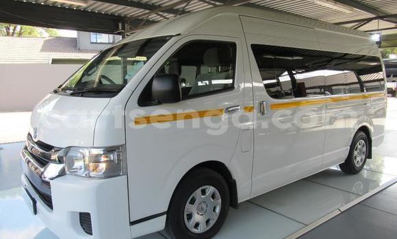 Acheter Occasion Voiture Toyota Hiace Blanc à Mbabane, Manzini Acheter Occasion Voiture Toyota Hiace Blanc à Mbabane, Manzini