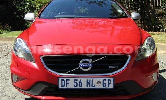 Acheter Occasion Voiture Volvo V40 Rouge à Mbabane, Manzini Acheter Occasion Voiture Volvo V40 Rouge à Mbabane, Manzini
