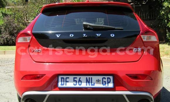 Acheter Occasion Voiture Volvo V40 Rouge à Mbabane, Manzini Acheter Occasion Voiture Volvo V40 Rouge à Mbabane, Manzini
