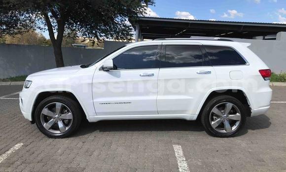 Buy Used Jeep Grand Cherokee White Car in Mbabane in Manzini Buy Used Jeep Grand Cherokee White Car in Mbabane in Manzini