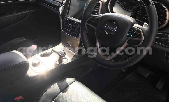 Buy Used Jeep Grand Cherokee White Car in Mbabane in Manzini Buy Used Jeep Grand Cherokee White Car in Mbabane in Manzini