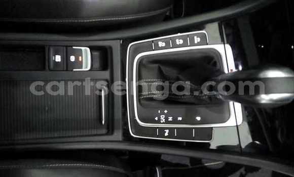 Buy Used Volkswagen Golf R White Car in Ezulwini in Hhohho Buy Used Volkswagen Golf R White Car in Ezulwini in Hhohho