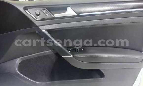 Buy Used Volkswagen Golf R White Car in Ezulwini in Hhohho Buy Used Volkswagen Golf R White Car in Ezulwini in Hhohho