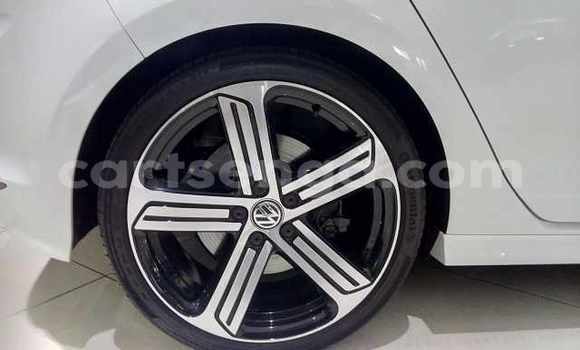 Buy Used Volkswagen Golf R White Car in Ezulwini in Hhohho Buy Used Volkswagen Golf R White Car in Ezulwini in Hhohho
