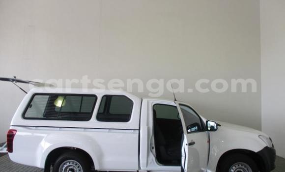 Buy Used Isuzu KB White Car in Ezulwini in Hhohho Buy Used Isuzu KB White Car in Ezulwini in Hhohho