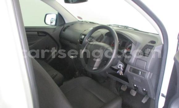 Buy Used Isuzu KB White Car in Ezulwini in Hhohho Buy Used Isuzu KB White Car in Ezulwini in Hhohho