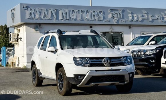 Nunua Imported Renault Duster White Gari ndani ya Import - Dubai nchini Hhohho