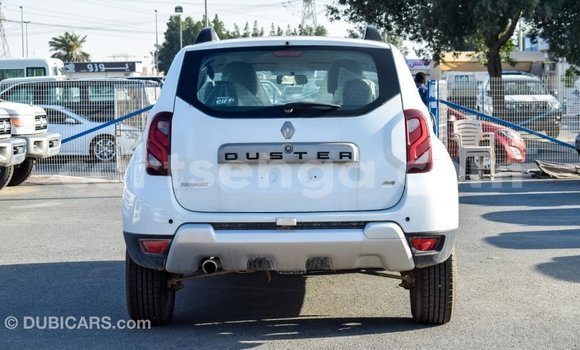 Nunua Imported Renault Duster White Gari ndani ya Import - Dubai nchini Hhohho Nunua Imported Renault Duster White Gari ndani ya Import - Dubai nchini Hhohho